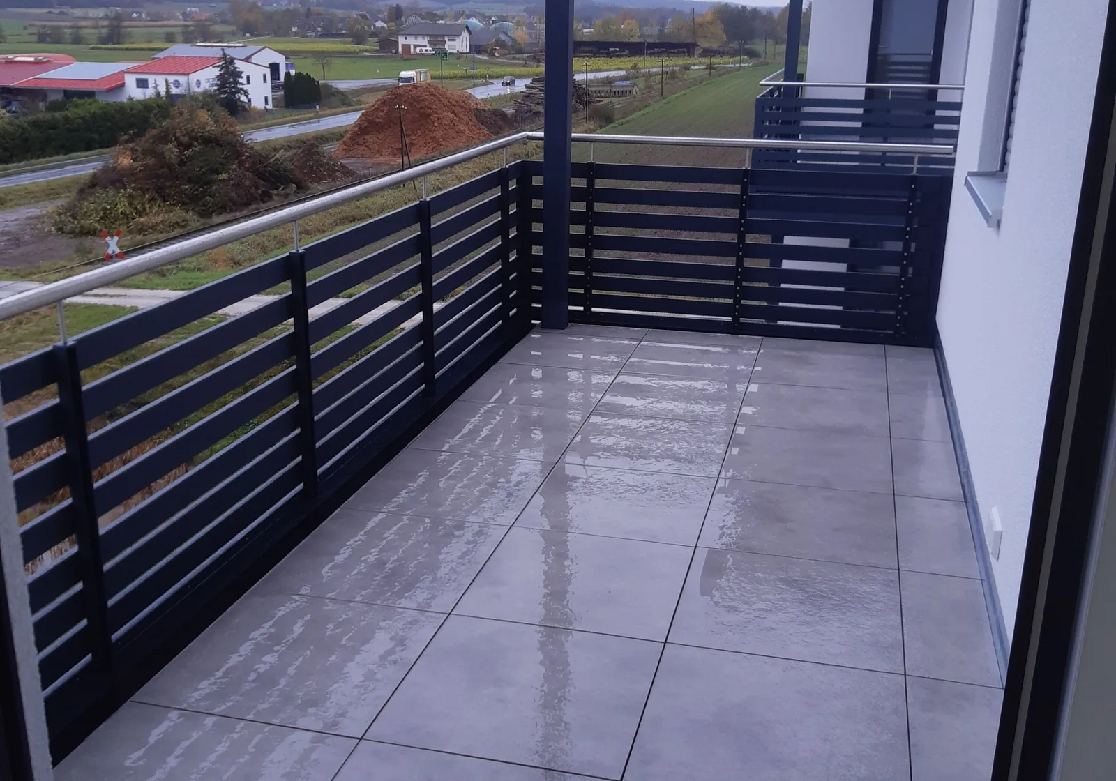 Balkon mit Blick ins Grüne im Haus an der Persebecker Straße